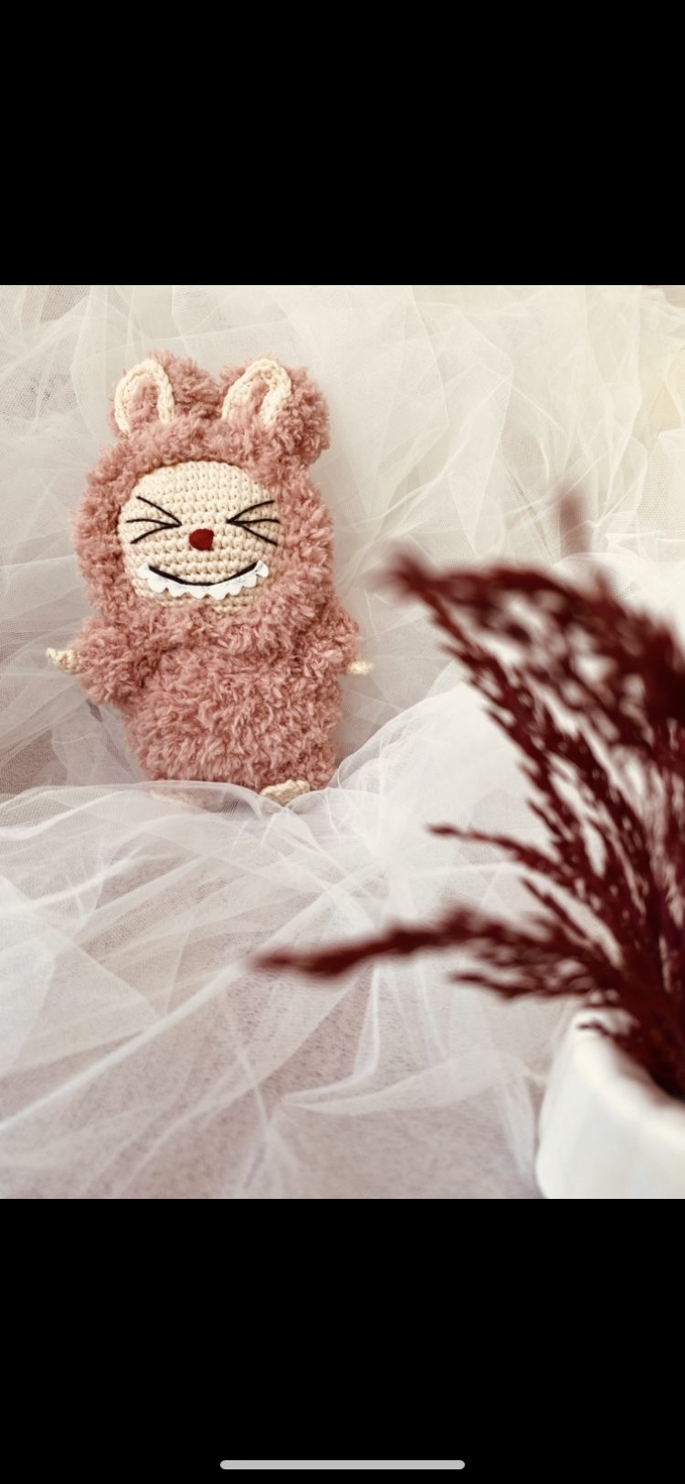 Pembe Labubu