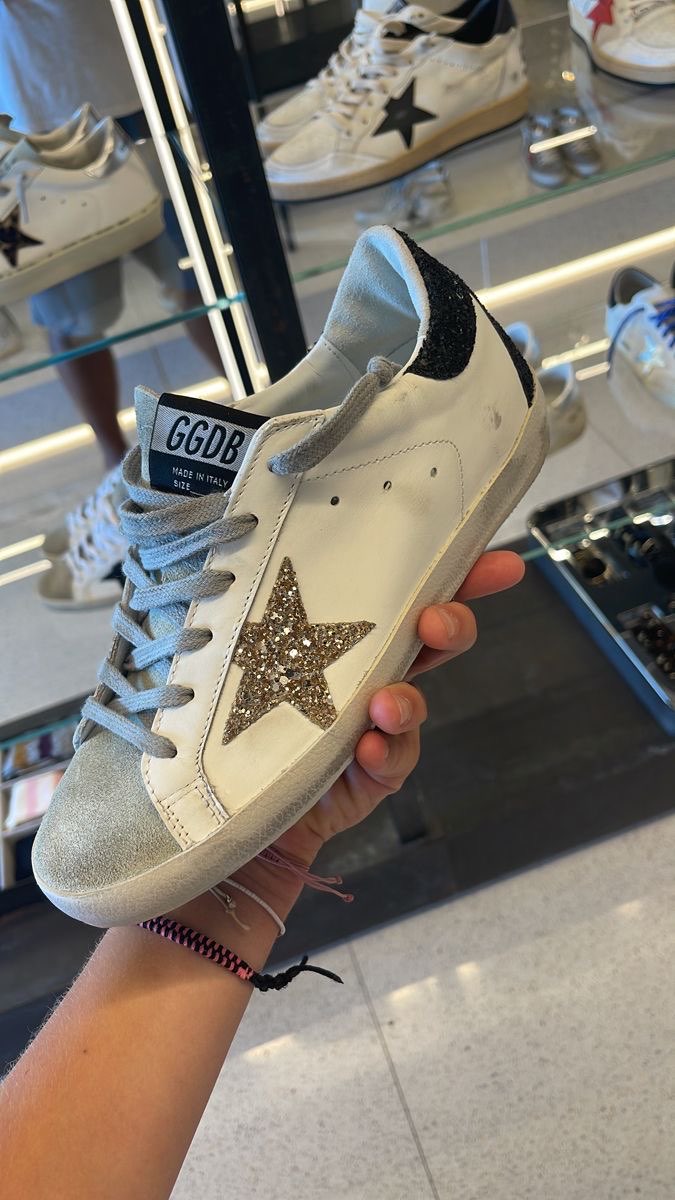Golden Goose 