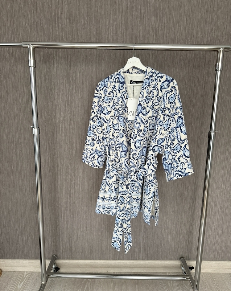 Zara kimono