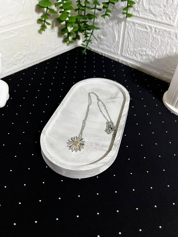 Papatyalı Çelik Kolye Silver