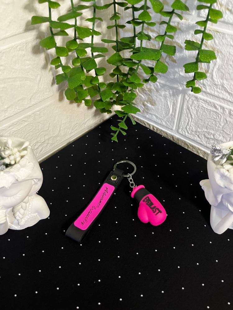 Pembe Box Anahtarlık Modeli