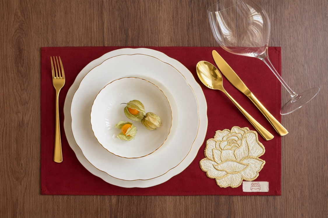 Bordeaux - Gold Rose Amerikan Servis (2’li)
