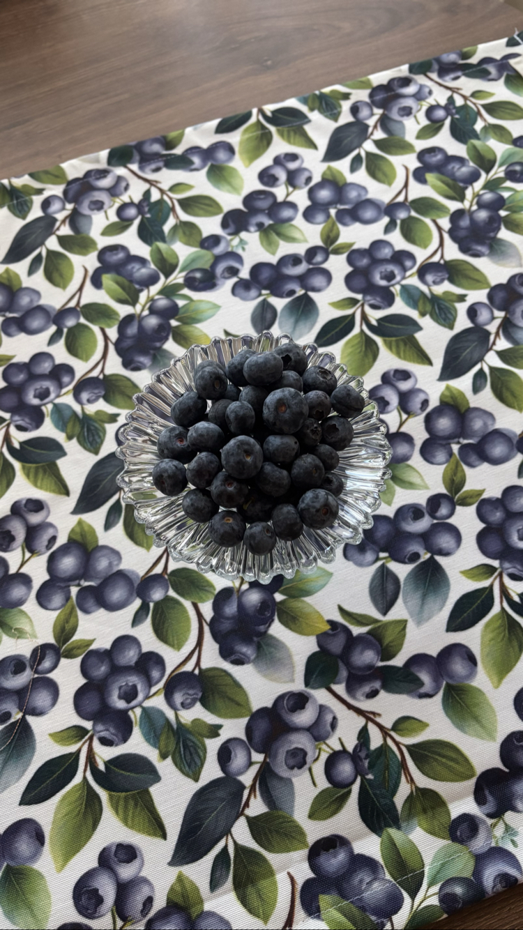 Blueberry Garden Runner