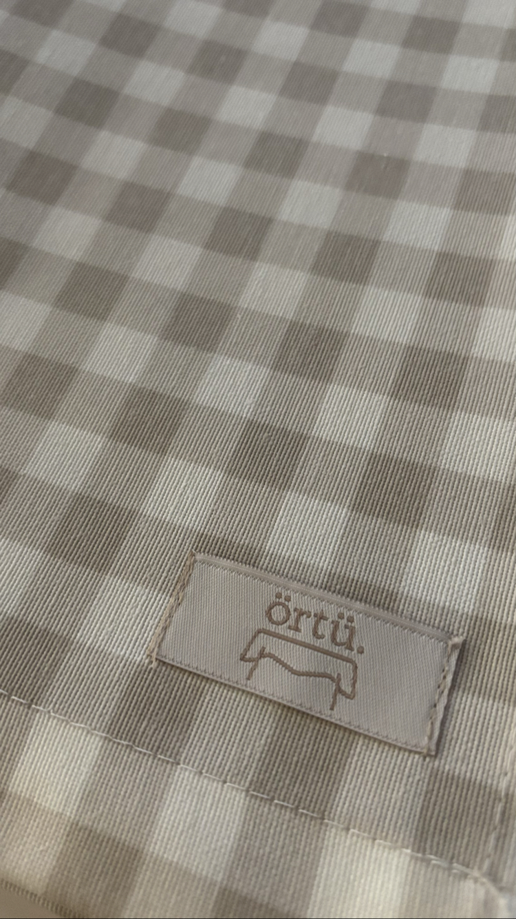 Vichy Bej Runner