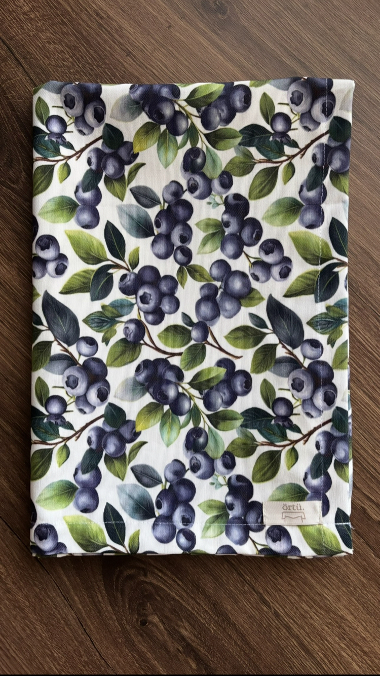 Blueberry Garden Masa Örtüsü