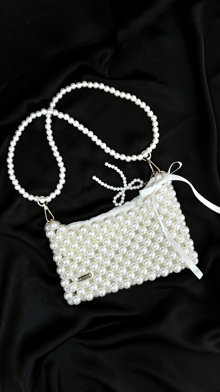 Özel Tasarım Saten Keseli İnci El Çantası