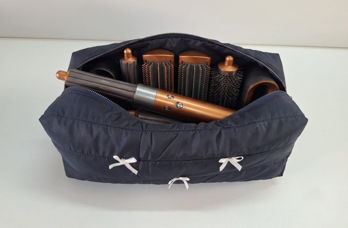  DREAMY Navy Kapitone Fiyonklu Tüm Saç Şekillendiricilerine Uygun Çanta