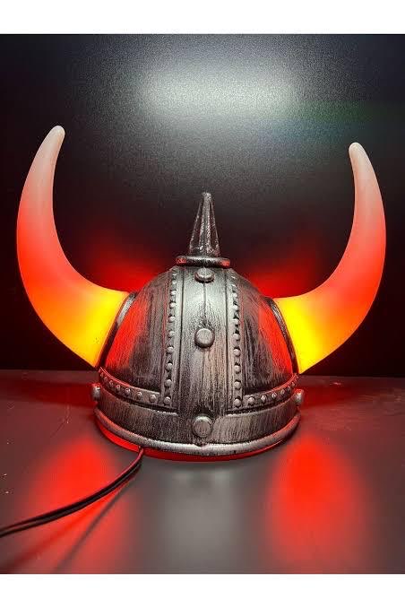 Işıklı Viking Şapka