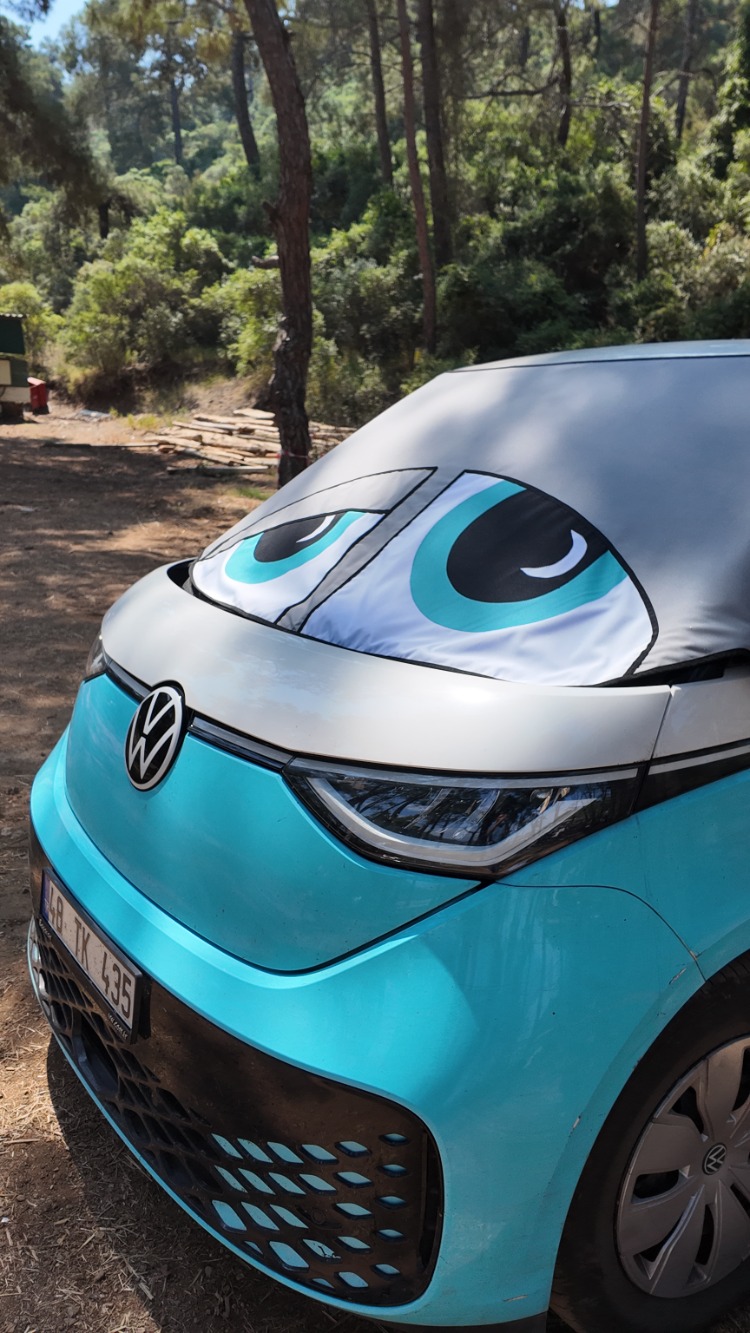 Volkswagen ID BUZZ Oto Cam Güneşliği Premium Isı Yalıtımlı ve %100 Karartmalı 