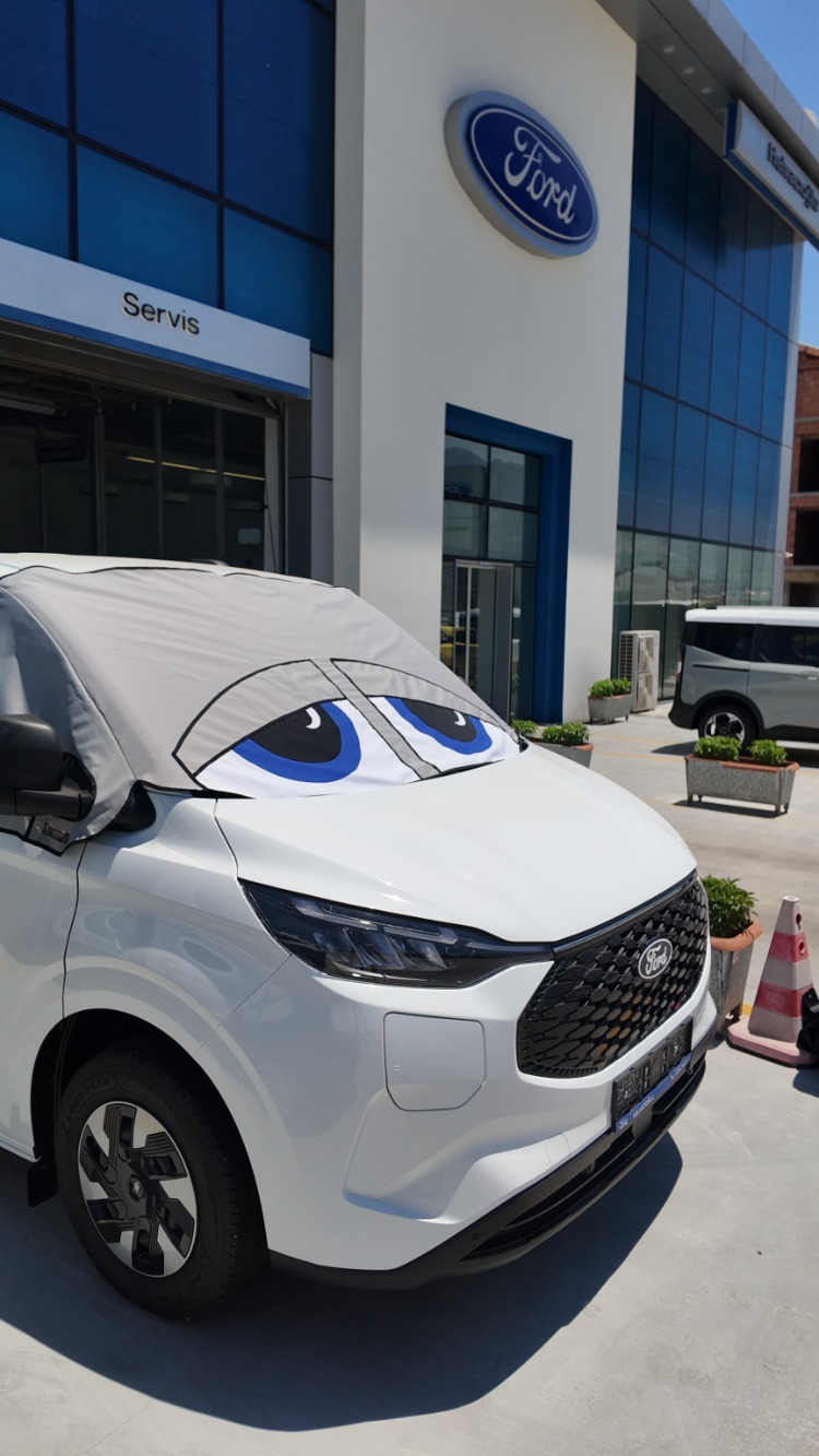 Volkswagen T7 Ford Custom Premium Isı Yalıtımlı ve %100 Karartmalı Oto Cam Güneşliği