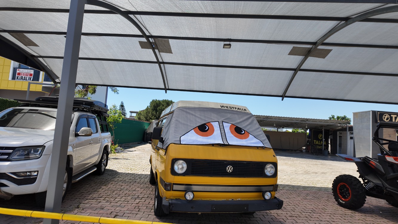 Volkswagen T3 Cam Güneşliği Premium Isı Yalıtımlı ve %100 Karartmalı 