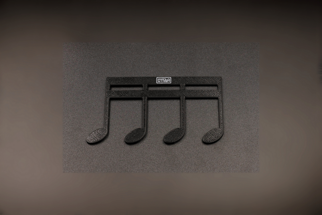 Ottava Notalı Müzik Kitabı Tutucu