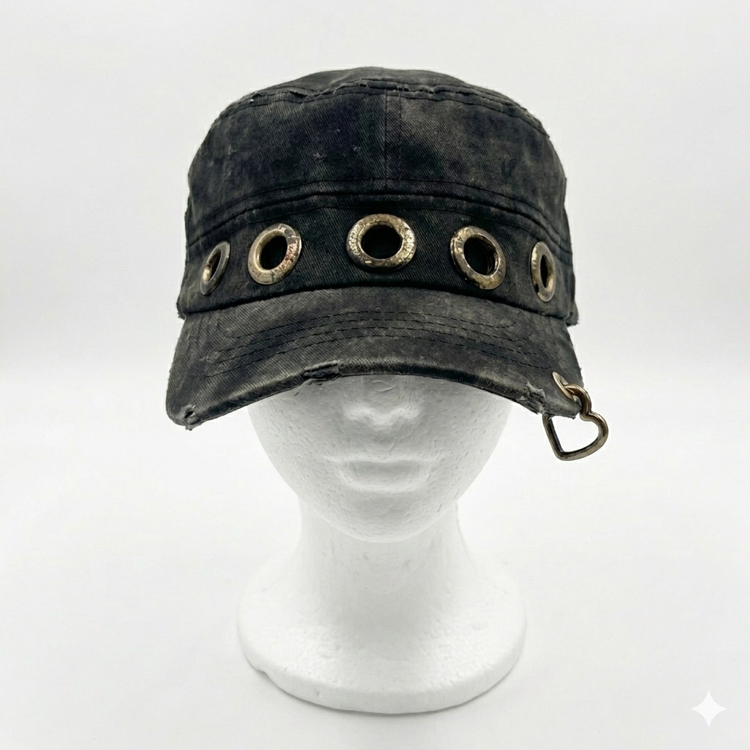 heart-detailed cap with unique holes