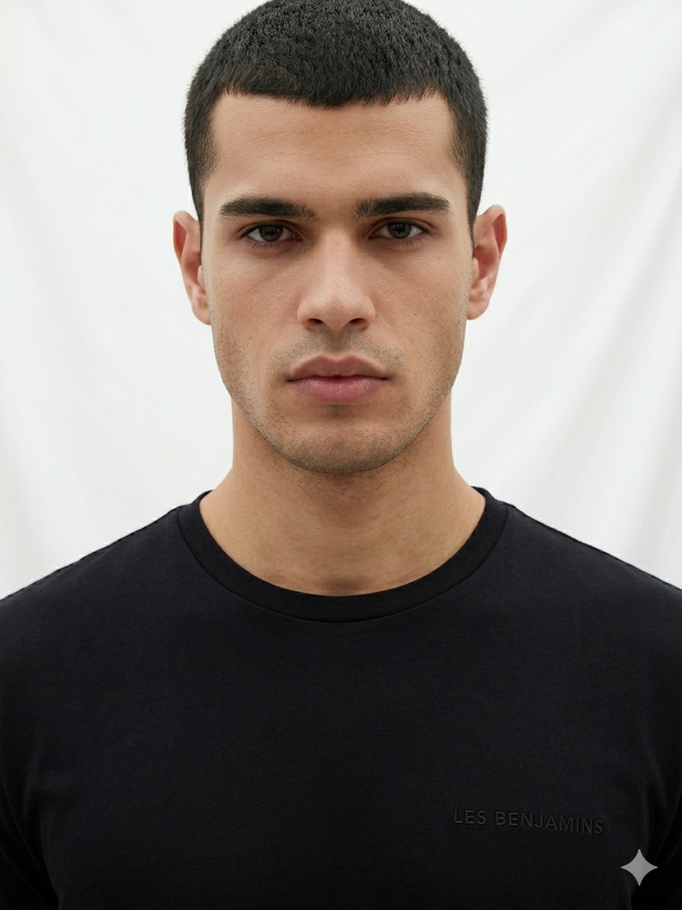 L. Benjamins Basic T-Shirt - Siyah
