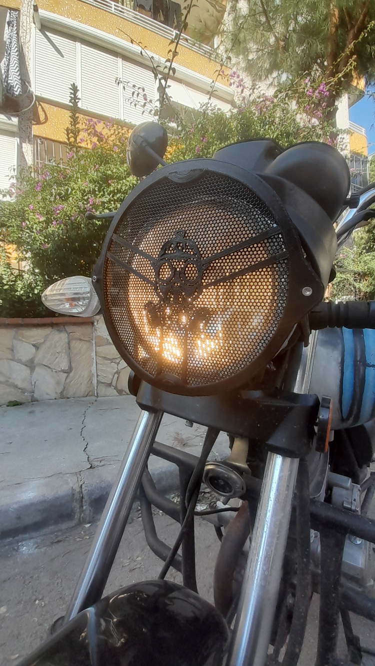 Motorsiklet Far Koruması