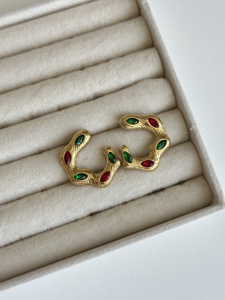 Vintage Gold Taşlı Küpe 