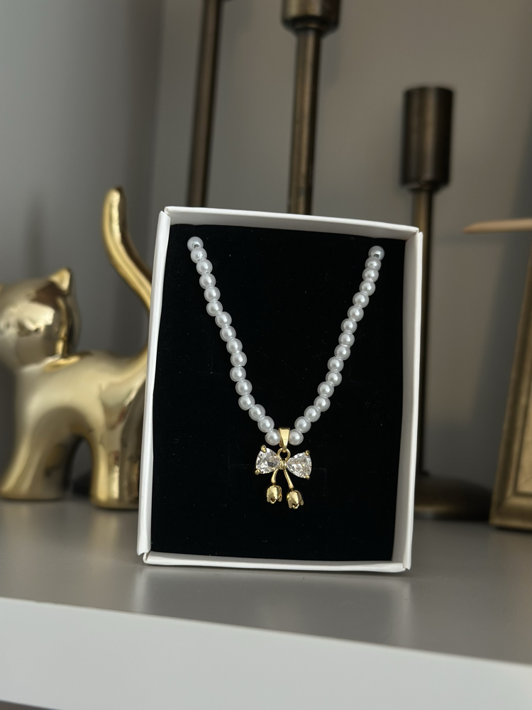 Gold Kurdele Kolye 