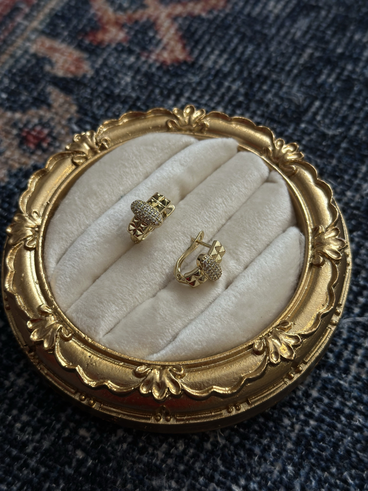 Mini Gold Baklava Desen Küpe 