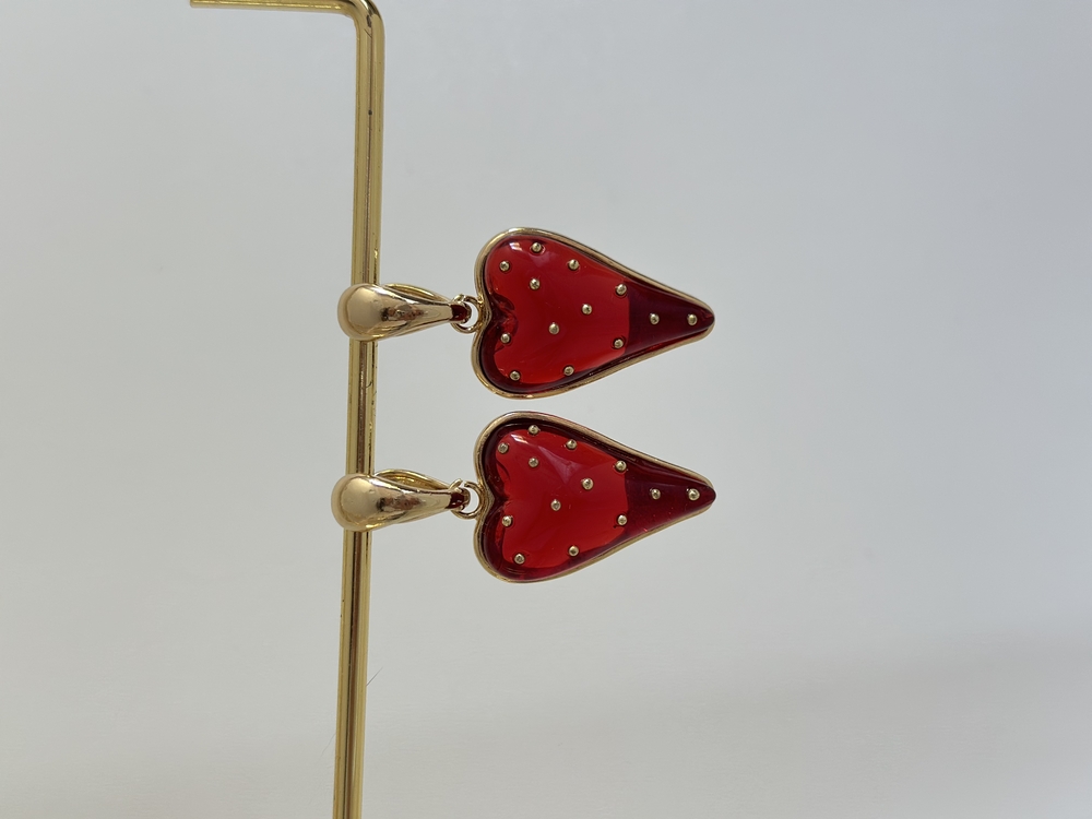 Gold Sallantılı Çilek Küpe