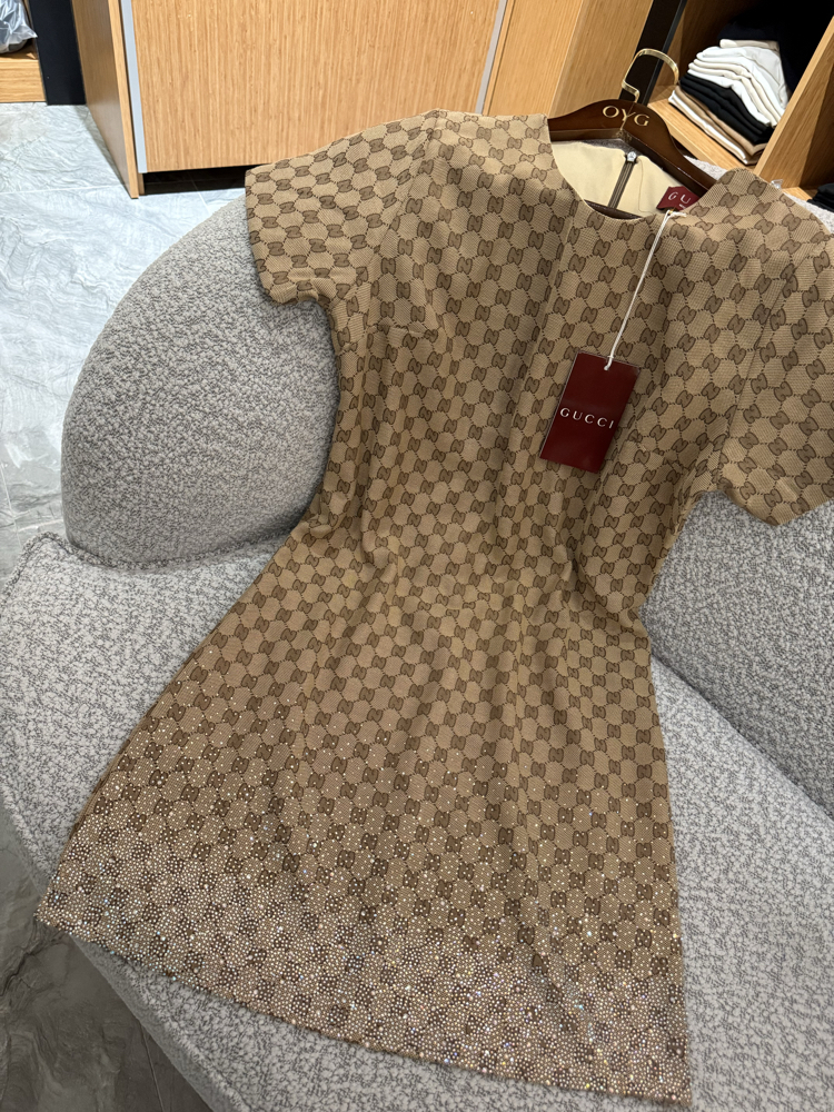 Gucci Taşlı Elbise