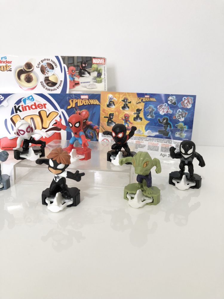 Kinder Joy Marvel Tam Seri
