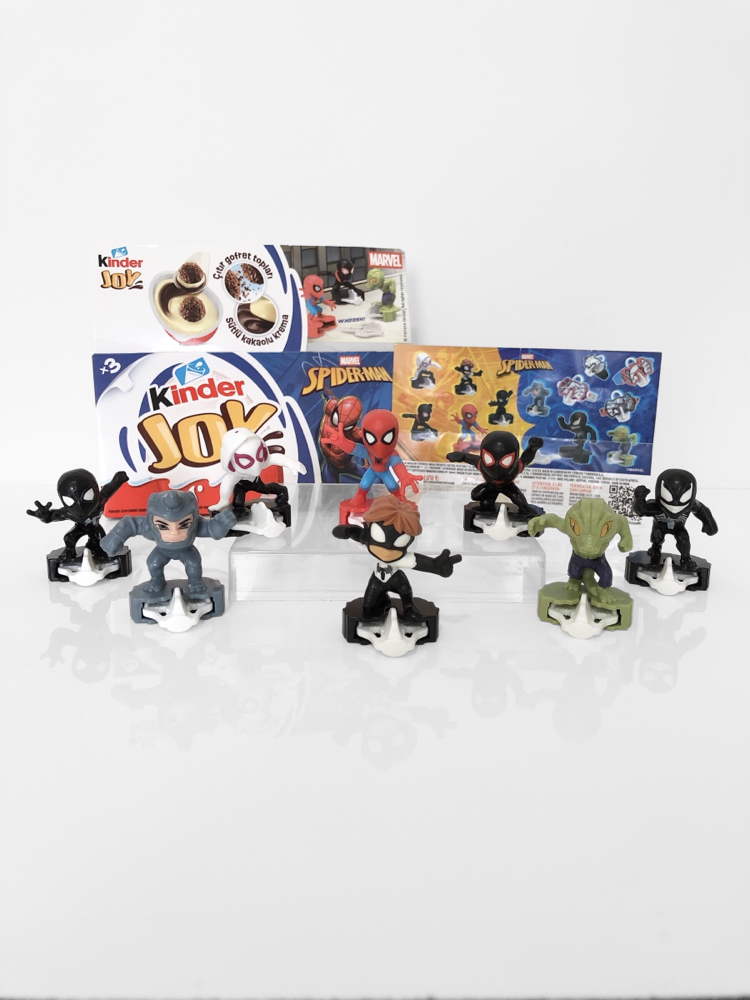 Kinder Joy Marvel Tam Seri