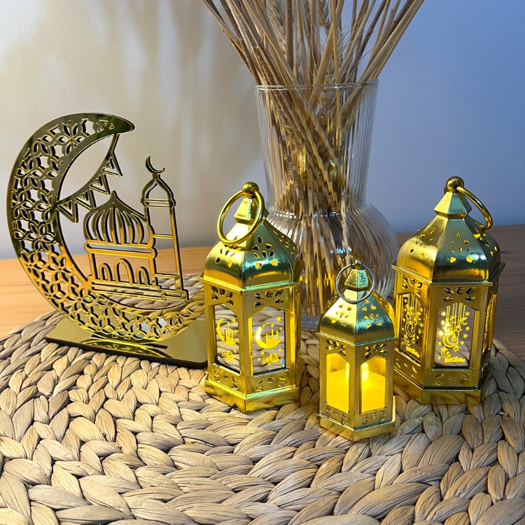 Ramazan LED Kandil – Pilli, Altın Renkli (Orta boy)
