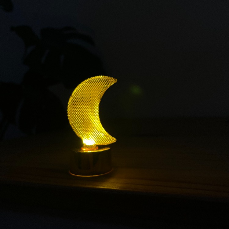 Dekoratif LED Ramazan Figürü – Ay Tasarımlı
