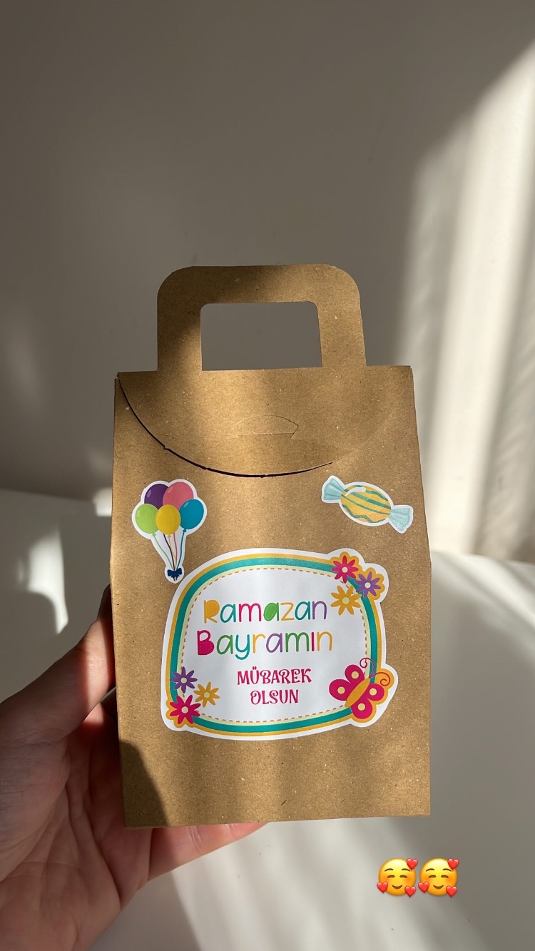 Sticker’lı Ramazan Bayramı Hediye Kutuları (40 adet)