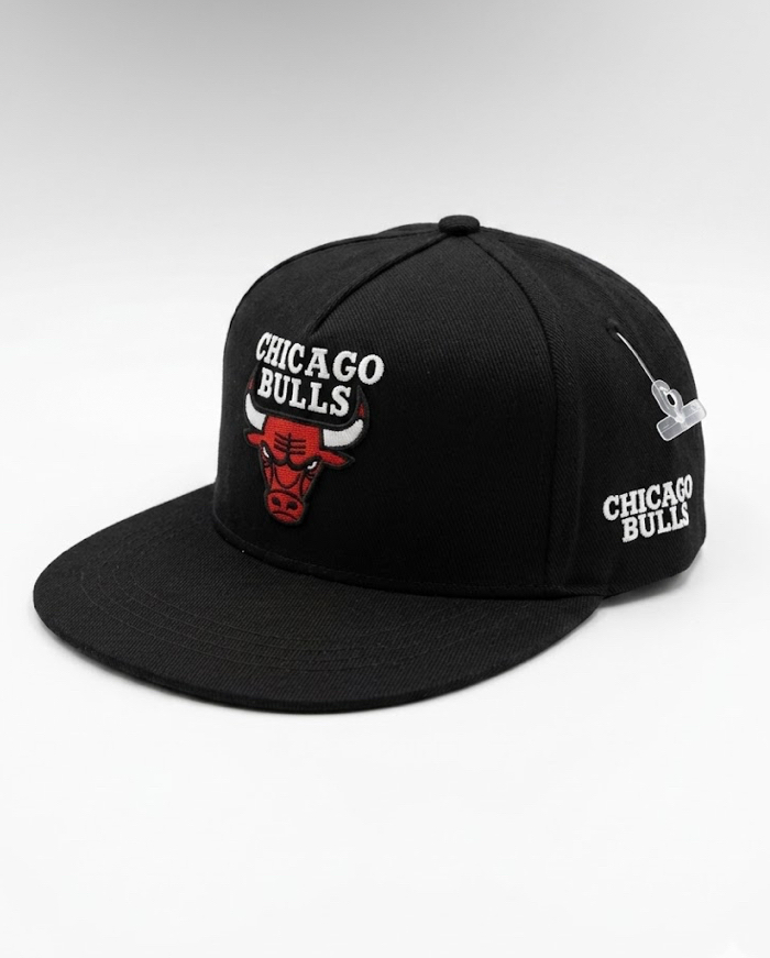 Chicago Bulls Nakış Logolu Siyah Snapback Şapka