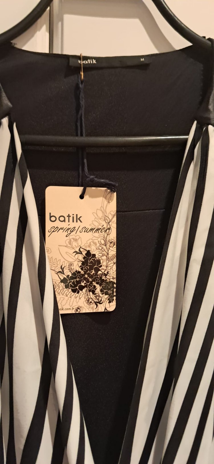 BATİK Kadın Bluz – Etiketli Siyah Beyaz