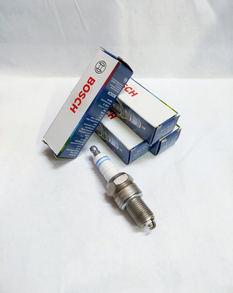 Bosch WR6DC Buji Takımı (4 Adet) - Elektronik Ateşleme