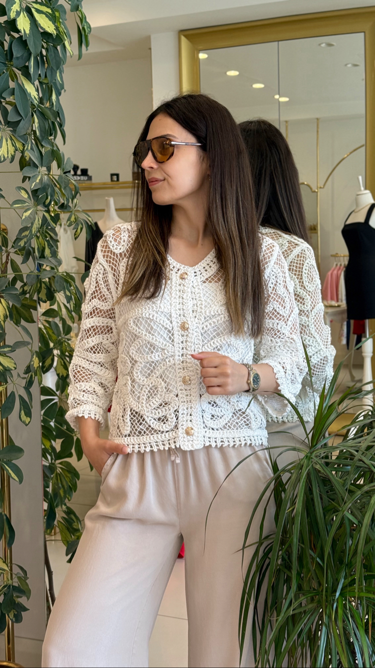 Ajurlu Beyaz Hırka