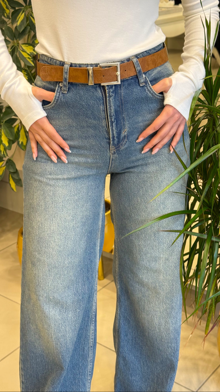 Kemerli Wideleg Jean