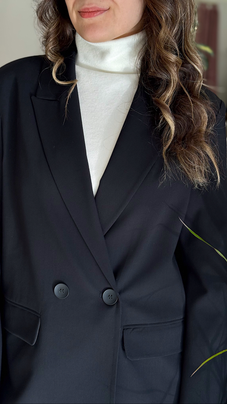 Çift Düğmeli Siyah Blazer Ceket