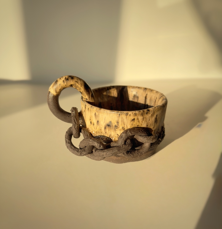 Black Chain Mug