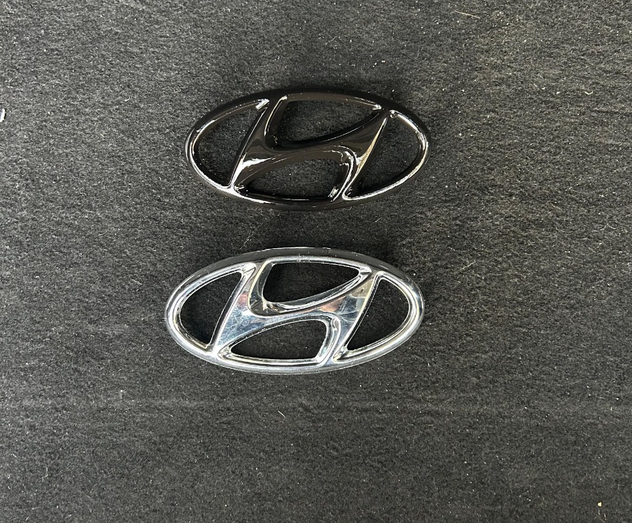 Hyundai İ20N Piyano Black Arka Logo