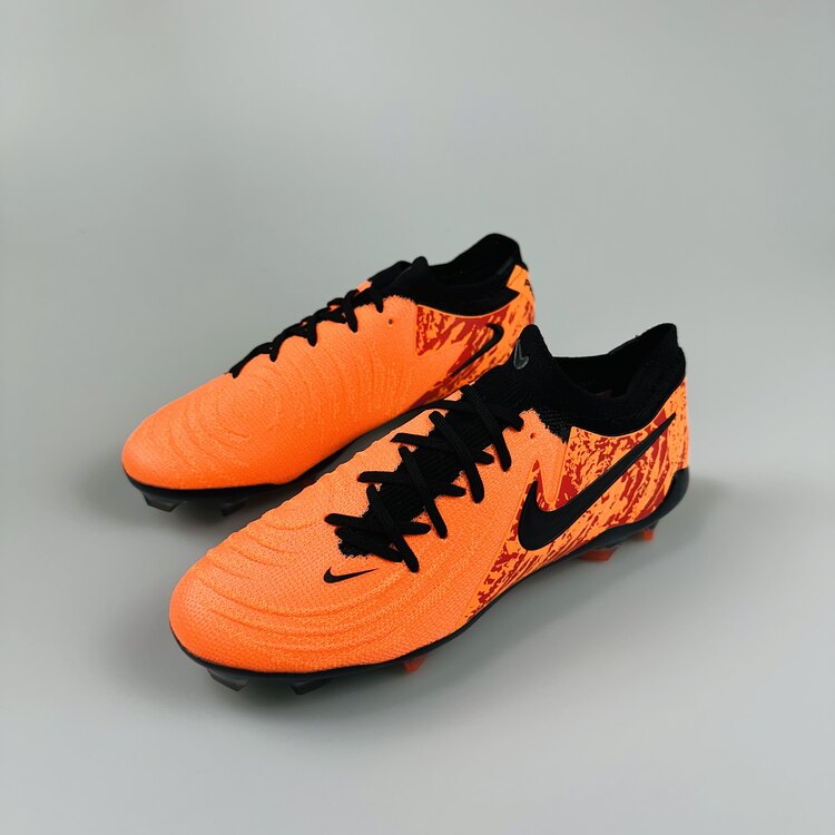 Nike Phatom Luna Elite
