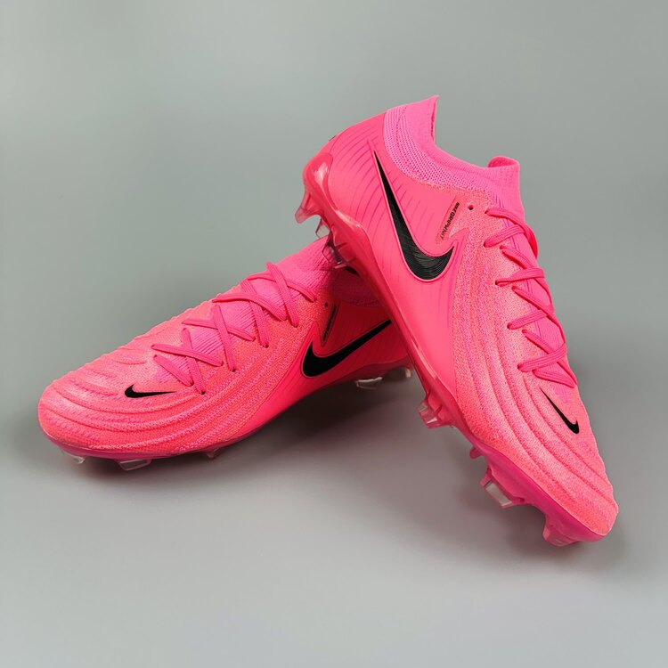 Nike Phantom Luna Elite Seviye