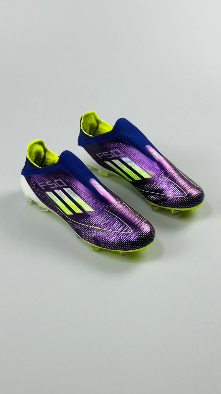 Adidas F50 Serisi Elite Seviye Bağcıksız