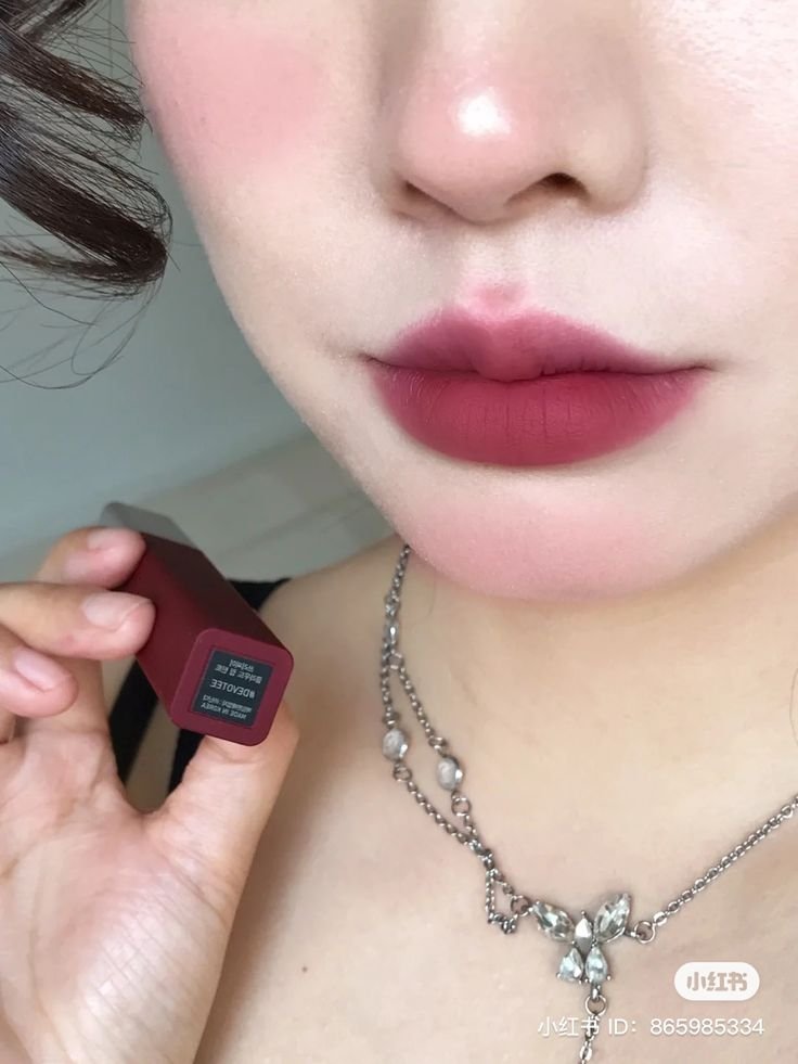 cappuvini mat lipstick