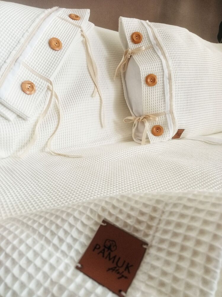 vanilla pique