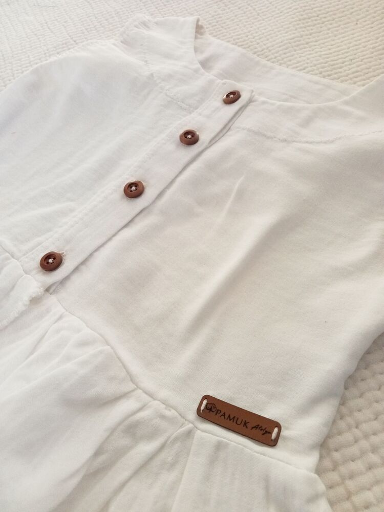 blouse flounce