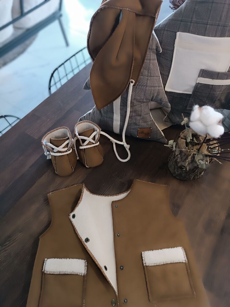 suede vest set