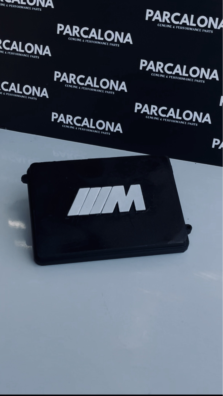 BMW E30 SİGORTA KAPAĞI MPerformance