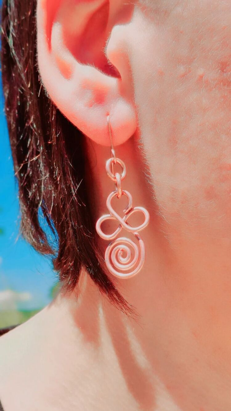 PH127KP Bakır Spiral Uçlu Yonca Küpe