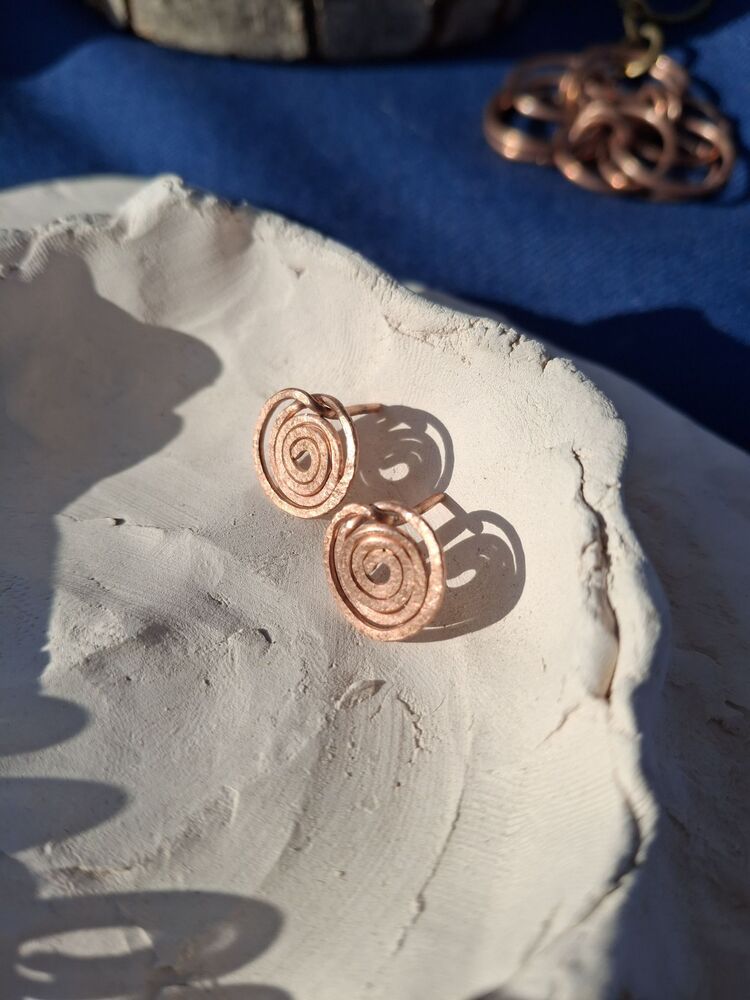 PH121 Bakır Minimal Spiral Döngü Küpe