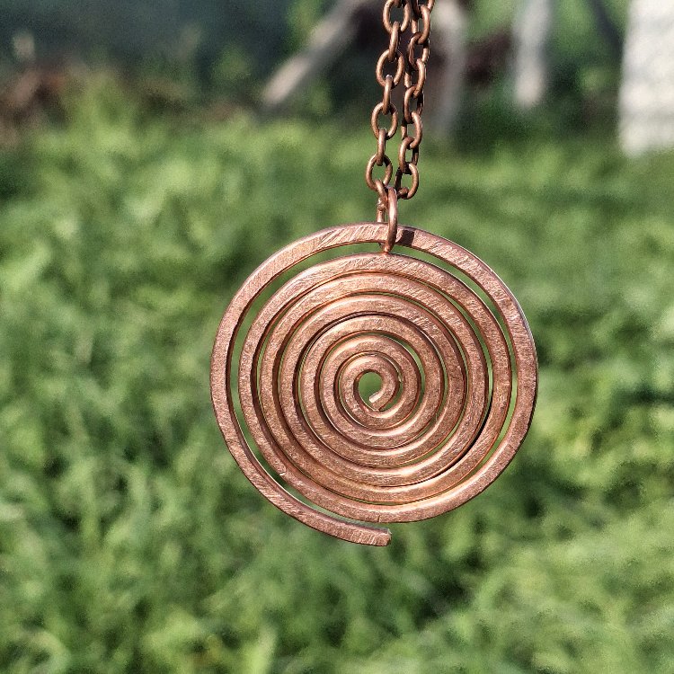 PH088 Bakır Spiral Döngü Kolye