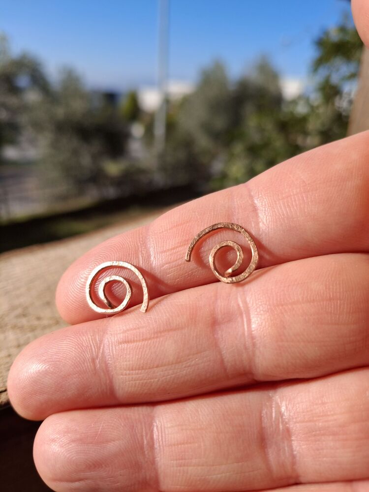 PH070 Bakır Minimal SpiraLuna Küpe