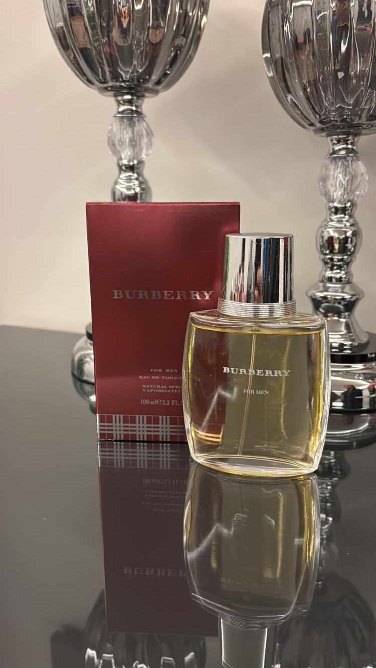 Burberry Classic For Men Edt Erkek Parfümü 100ml